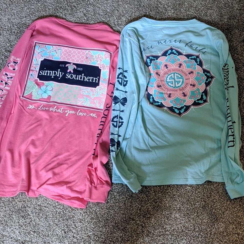 Long sleeve Simply Southern shirts.
